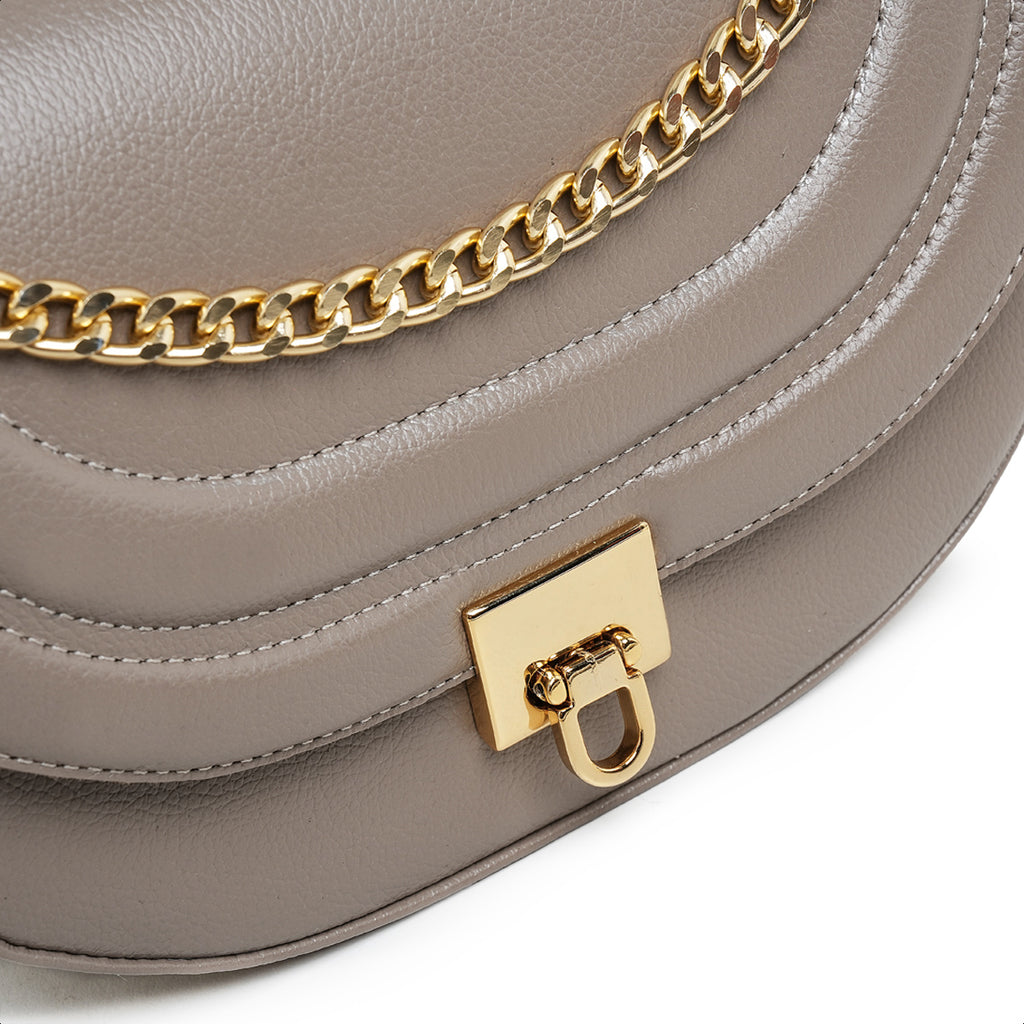 Bolsa Íris Mini Bag Meia Lua Couro Fendi